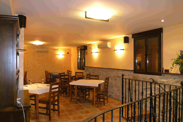 Food & Drinks 3, La Bodega Del Camino - Hostel, Navarra