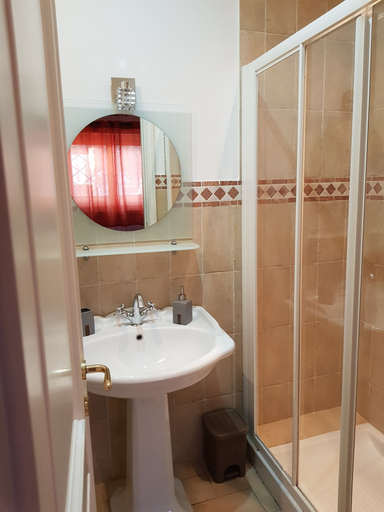 Bathroom, B&B Aria, La Spezia
