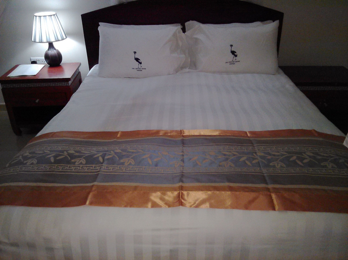 Bedroom 2, The Crested Crane Bwindi, Kinkiizi