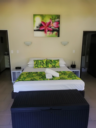 Bedroom 3, JJ's Retreat, Rorotonga