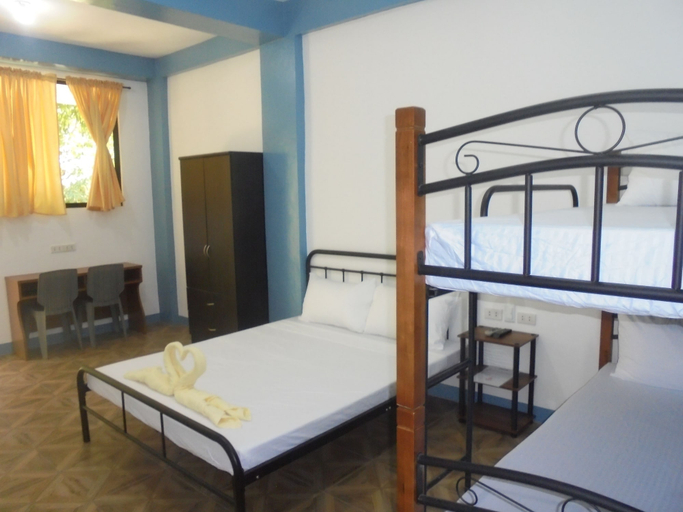 Bedroom 3, Maya Playa, Panglao