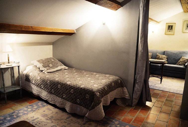 Bedroom 5, Domaine du Commandeur, Vaucluse
