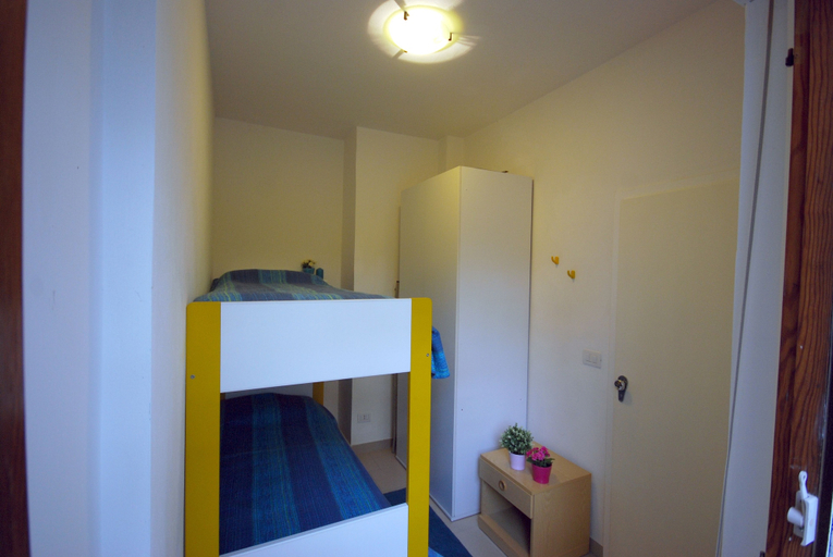 Bedroom 2, Villa Sirena, Udine