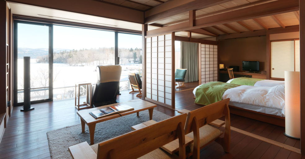 Bedroom 4, Akan Tsuruga Bessou HINANOZA, Kushiro City