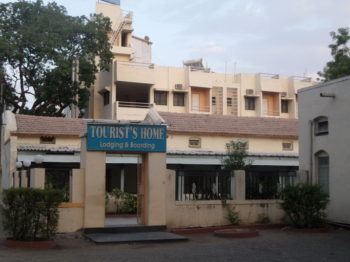 Exterior & Views 2, Tourist Home Lodging, Aurangabad