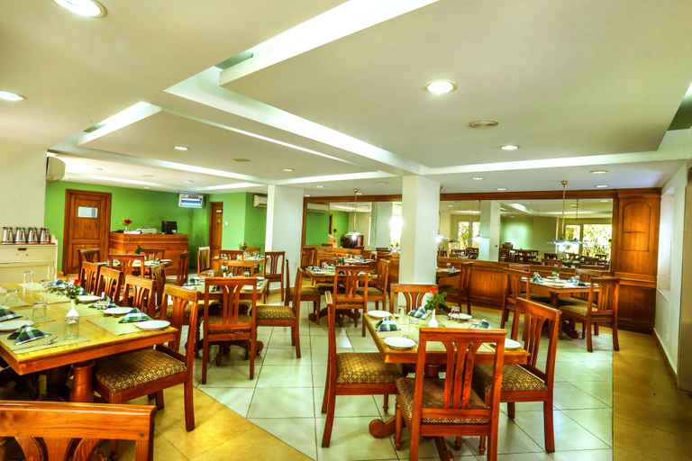 Food & Drinks 5, Krishna Inn, Thrissur