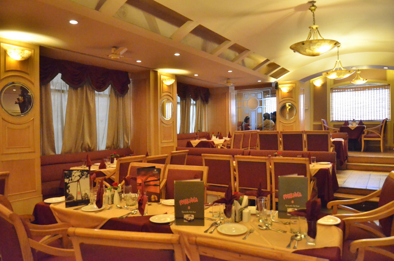 Food & Drinks 5, Hotel Landmark, Gwalior