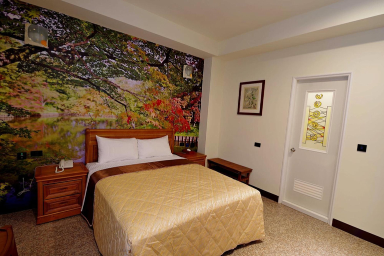 Bedroom 3, Lucky Hotel, Taoyuan