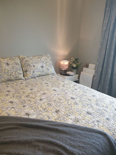Bedroom 3, Blackhouse Guesthouse, Westland
