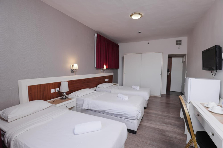 Bedroom 4, Tabar Hotel