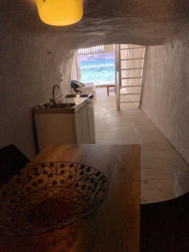 Others 5, Klima House, South Aegean