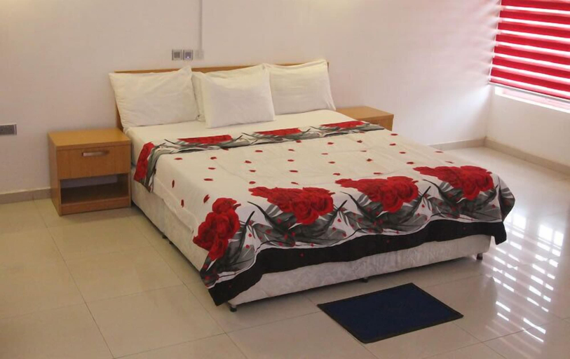 Bedroom 2, Roses Regency Hotel and Suites, AbujaMun