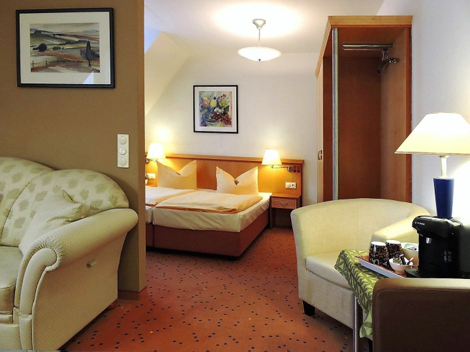 Bedroom 2, Hotel Querfurter Hof, Saalekreis