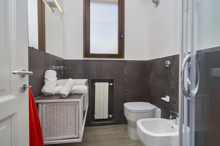 Bathroom 4, Villa Tari', Trapani