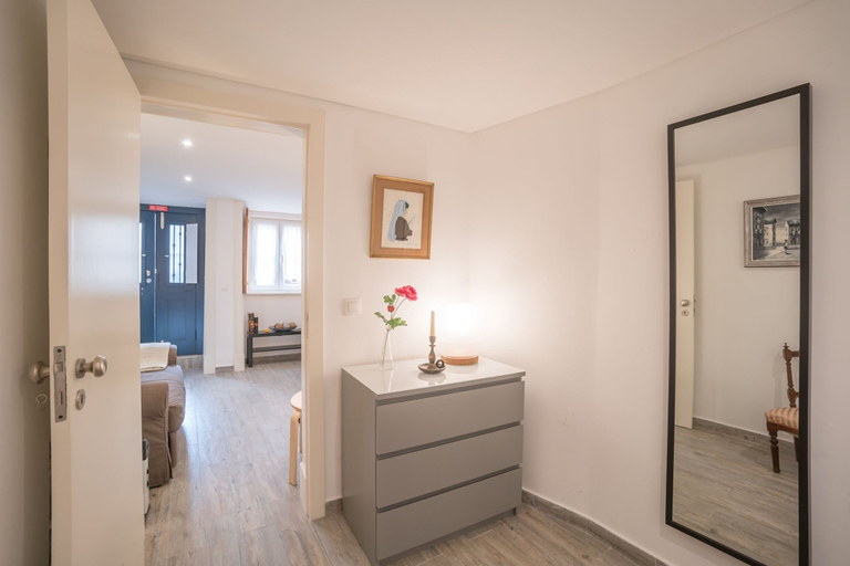 Bathroom 4, Atalaia Apartment 215, Lisbon