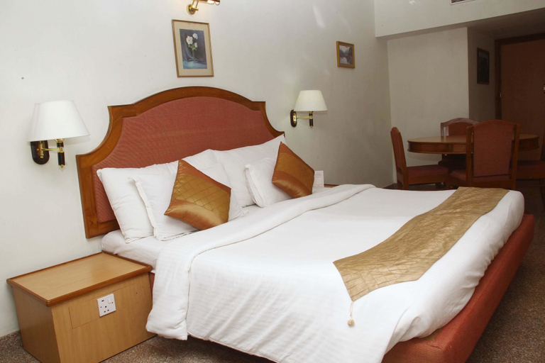 Bedroom 3, Saj Luciya, Thiruvananthapuram