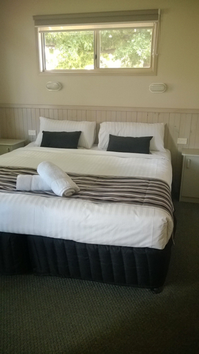 Bedroom 18