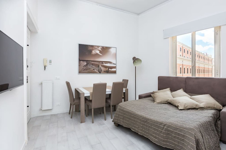 Others 4, The Presidential's Suite, Rome