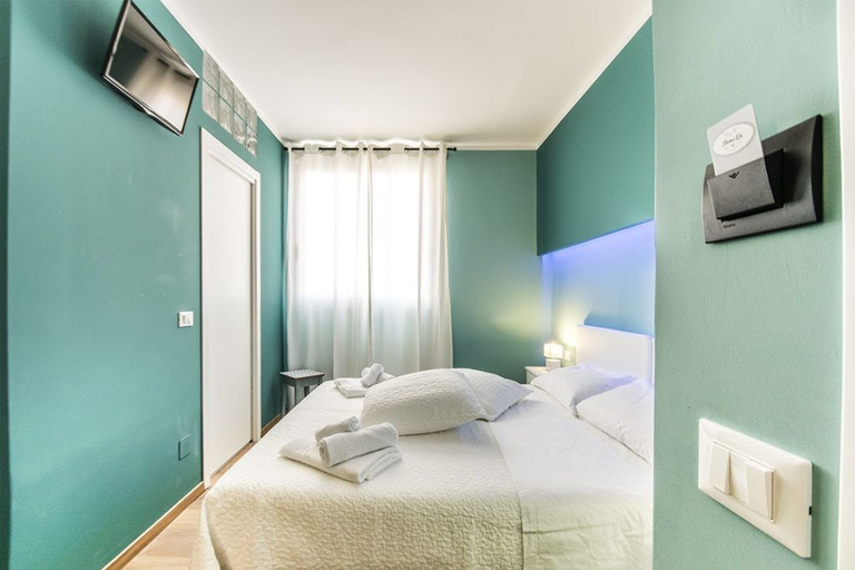 Bedroom 4, SheralKes B&B, Palermo