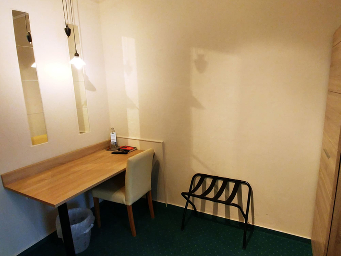 Others 5, Hotel Mettlacher Hof, Merzig-Wadern