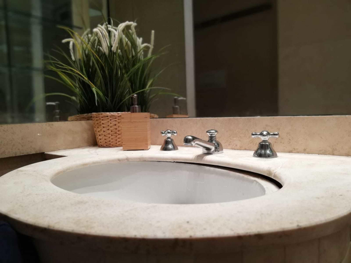 Bathroom 5, Vetrina Suites, Roma