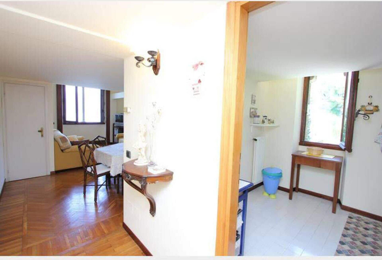 Others 4, Amazing Aparment Lake Front 1 bed in Acquaseria, Como
