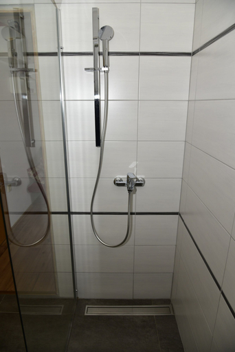 Bathroom 4, Apartments Maestral, Malinska-Dubašnica