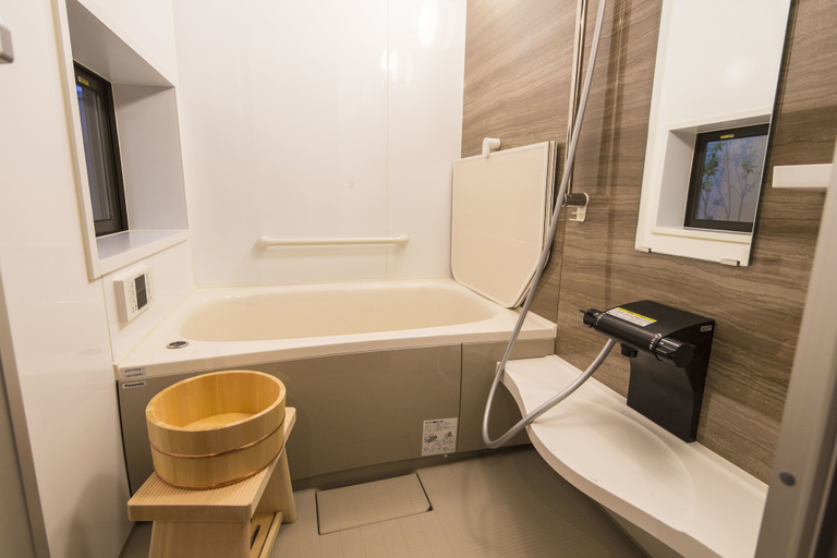 Bathroom 3, Kyo Machiya Hachijo, Kyoto