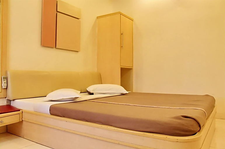 Bedroom 3, Hotel Kuber, Porbandar