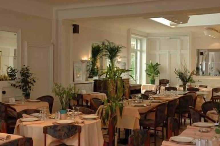 Food & Drinks 5, Hotel Restaurant d'Orfeuil, Haute-Marne