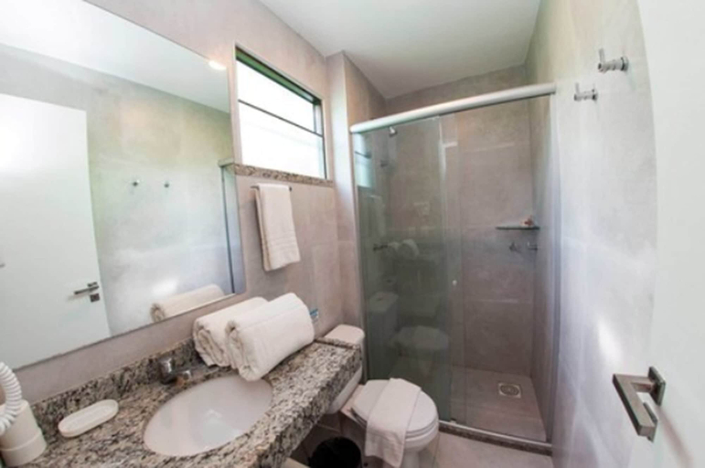 Bathroom 5, Duro Beach Garden Hotel, Caucaia
