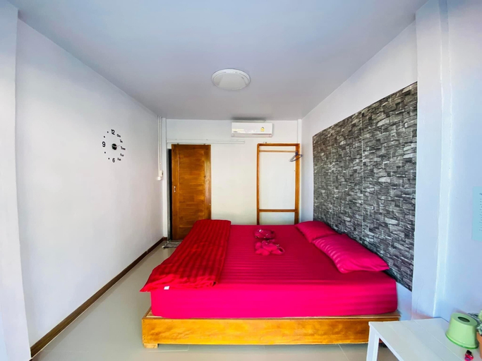 Bedroom 3, Kohmook Seaview Bungalow, Kantrang