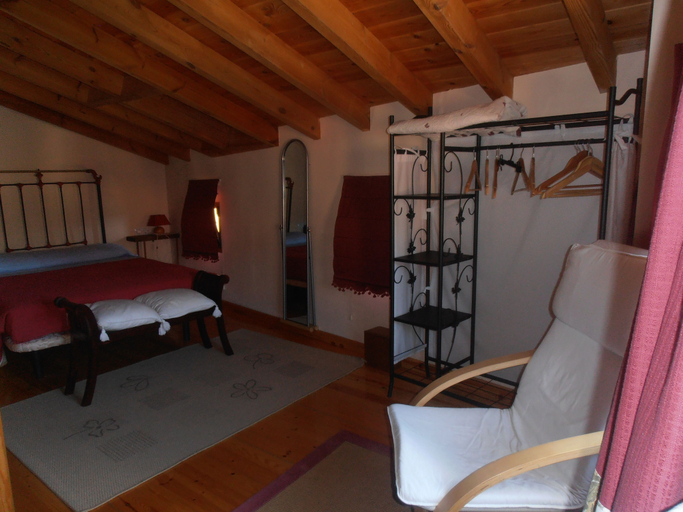 Bedroom 2, Al Llagar, Asturias