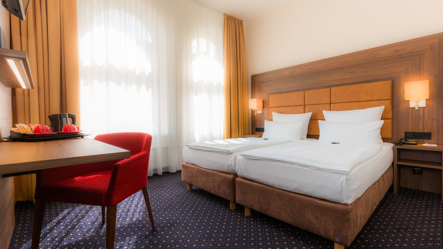Bedroom 3, Hotel Fürst Bismarck, Hamburg