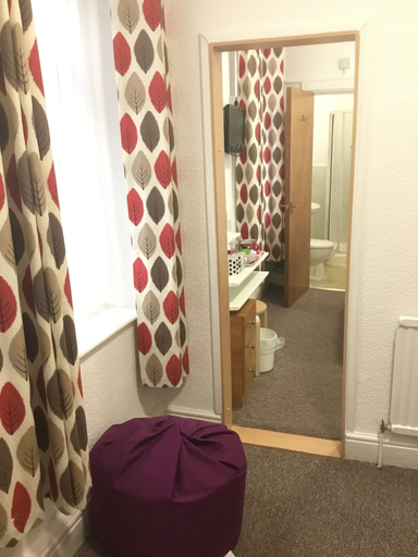 Bathroom 3, Danescourt Hotel, Blackpool