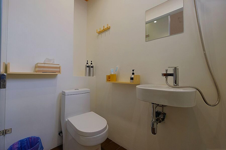 Bathroom 2, Hinoki Mansion, Tainan