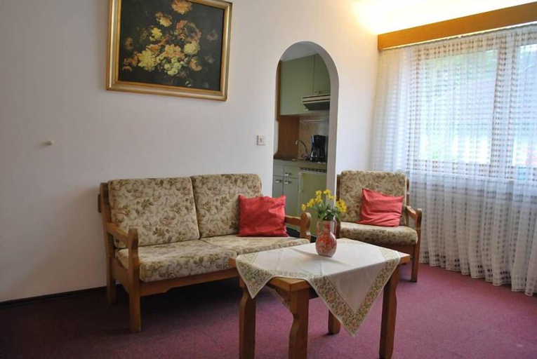 Others 5, Florianshof, Garmisch-Partenkirchen