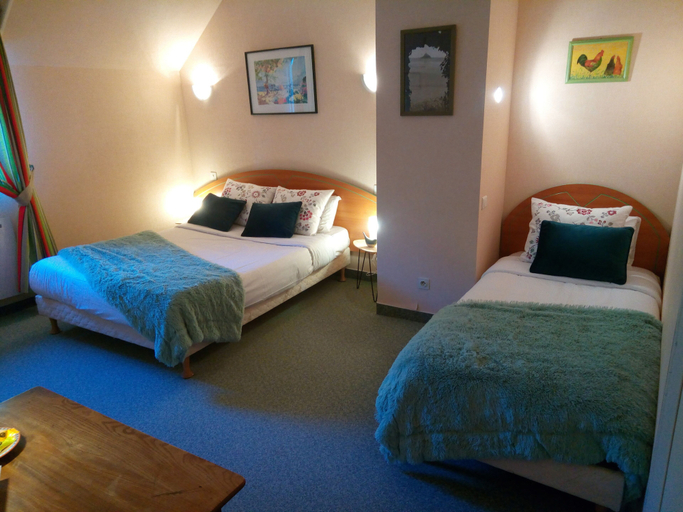 Bedroom 3, La Jacotiere, Manche