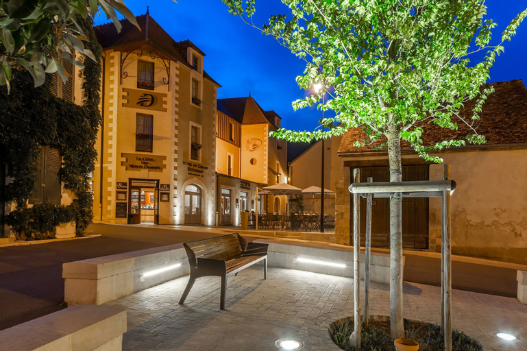 Hotel Restaurant Famille Bourgeois, Cher