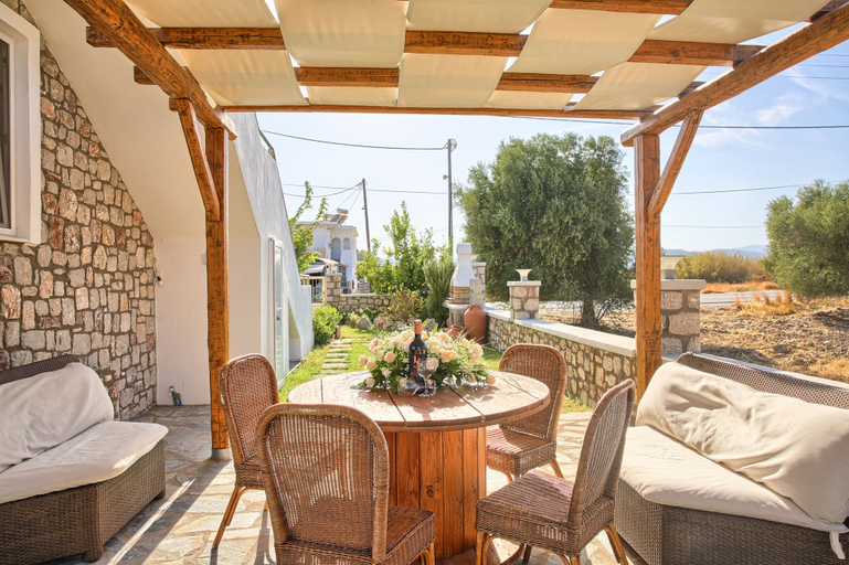 Others 4, Haraki Stone Apartments, South Aegean