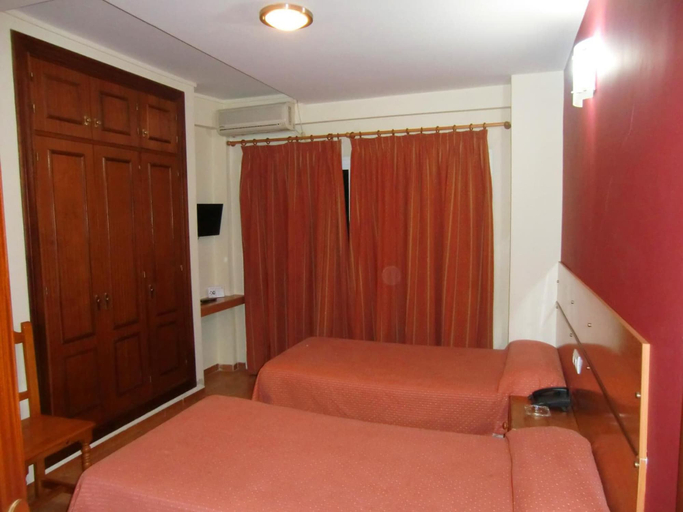 Bedroom 3, Hostal Villa, Cádiz