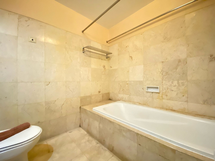 Bedroom 2, Spacious And Comfy 2Br At Braga City Walk Apartment, Bandung