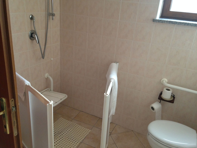 Bathroom 3, Albergo Ristorante La Bocca di Bacco, Siena