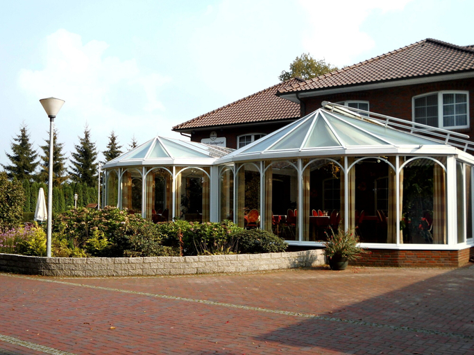 Exterior & Views 2, Hotel-Garni Herzog, Cloppenburg