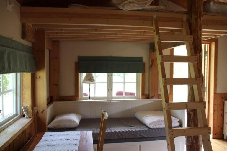 Bedroom 3, Julared, Habo