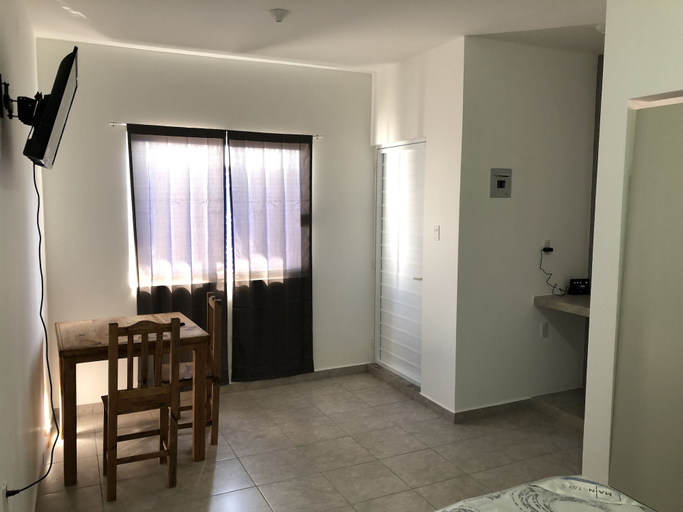 Others 5, Suites Urano, Boca del Río