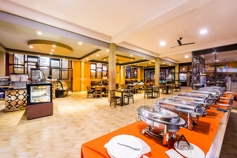 Food & Drinks 4, Igar Plaza Hotel, Jinja