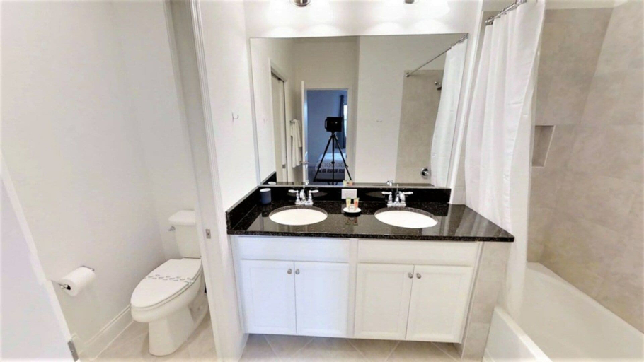 Bathroom 5, Aco243801 - Festival Resort - 5 Bed 4.5 Baths Townhome, Polk
