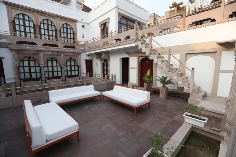 Others 5, Guleria Kothi, Varanasi