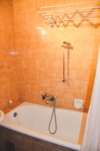Bathroom 3, TRAUNKAi, Gmunden